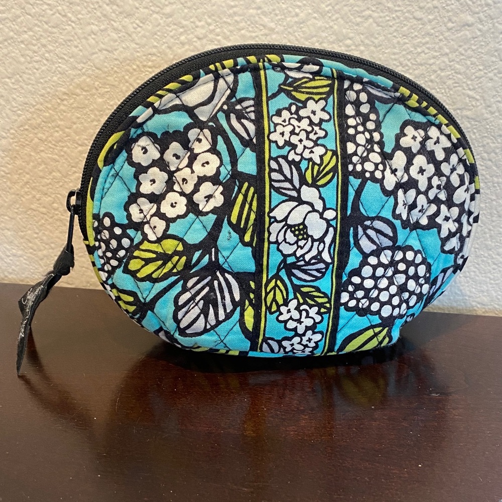Very Bradley quilted cosmetic bag